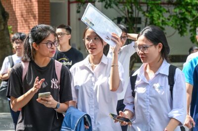Đáp án đề thi môn Ngữ văn thi tốt nghiệp THPT năm 2025: Cả phòng thi nín lặng vì một chữ “quê hương”