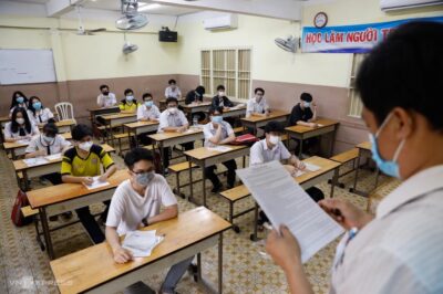 MỚi: Hoãn xét xử vụ l:ộ đề thi Sinh tốt nghiệp THPT
