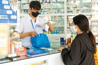 Nhà thuốc Long Châu chính thức lên tiếng về nghi vấn bán thuốc giả! Công an đã vào cuộc