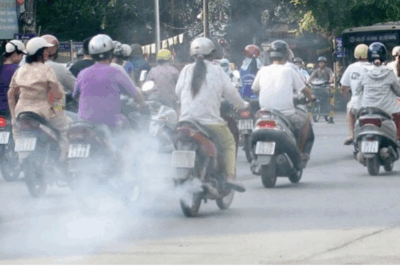 Người dân Hà Nội phải di chuyển trên cung đường này chuẩn bị mua xe điện thôi, cấm xe máy rồi đi sao được nữa?
