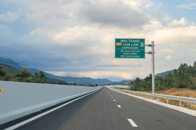 Cao tốc Bắc Nam n-ó/ng hơn cả thời tiết Hà Nội: Một đối thủ nhận 415km, Sơn Hải xin luôn gấp đôi, có dám bảo hành 10 năm?
