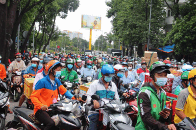 Hà Nội ‘tiễn’ toàn bộ xe xăng khỏi VĐ1 từ 2026, cây xăng đòi đóng cửa, Hiệp hội Xăng dầu không thể ngồi yên
