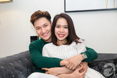 Diễn viên Mạnh Trường và bà xã Lan Phương quấn quýt như tình nhân lúc mới yêu dù gắn bó hơn 20 năm