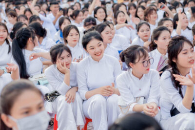 Chia buồn với những thí sinh đăng ký sư phạm năm nay: Không ngờ kh;ă;c ngh;i;ệ;t vậy