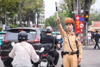 Công an Hà Nội thông báo tới tất cả người tham gia giao thông từ 7h30 ngày mai