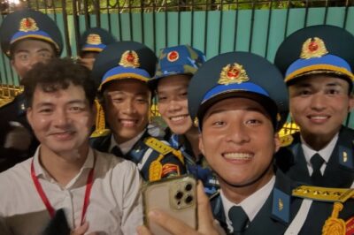 Cục trưởng, NSND Xuân Bắc  được yêu quý khi xuất hiện mộc mạc tại buổi hợp luyện diễu binh, diễn hành lần 2 vì điều này