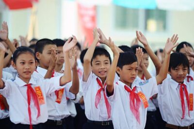 Trời ơi tin tuyệt vời quá: Từ hôm nay, 14 nhóm học sinh, sinh viên được miễn học phí hoàn toàn