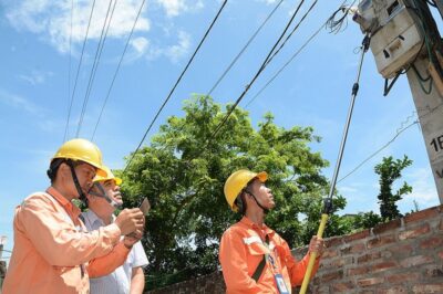 Người dân phản ánh về giá điện tháng 8, EVN lập tức lên tiếng nói rõ ngọn ngành rồi đây