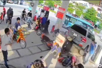 Vụ Ô tô lùi đ::ổ trụ xăng ở Hà Nội: Nhân viên kể phút thoát khỏi ngọn lửa d::ữ d:;ội…. Hoá ra nhờ điều này