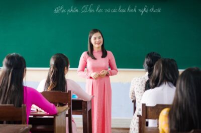 2 trường hợp giáo viên được đề xuất hưởng phụ cấp 150% lương ngay đầu năm sau