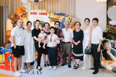 Nhật Kim Anh về thăm bố mẹ chồng cũ và tổ chức sinh nhật con trai cùng doanh nhân Bửu Lộc và bạn gái mới